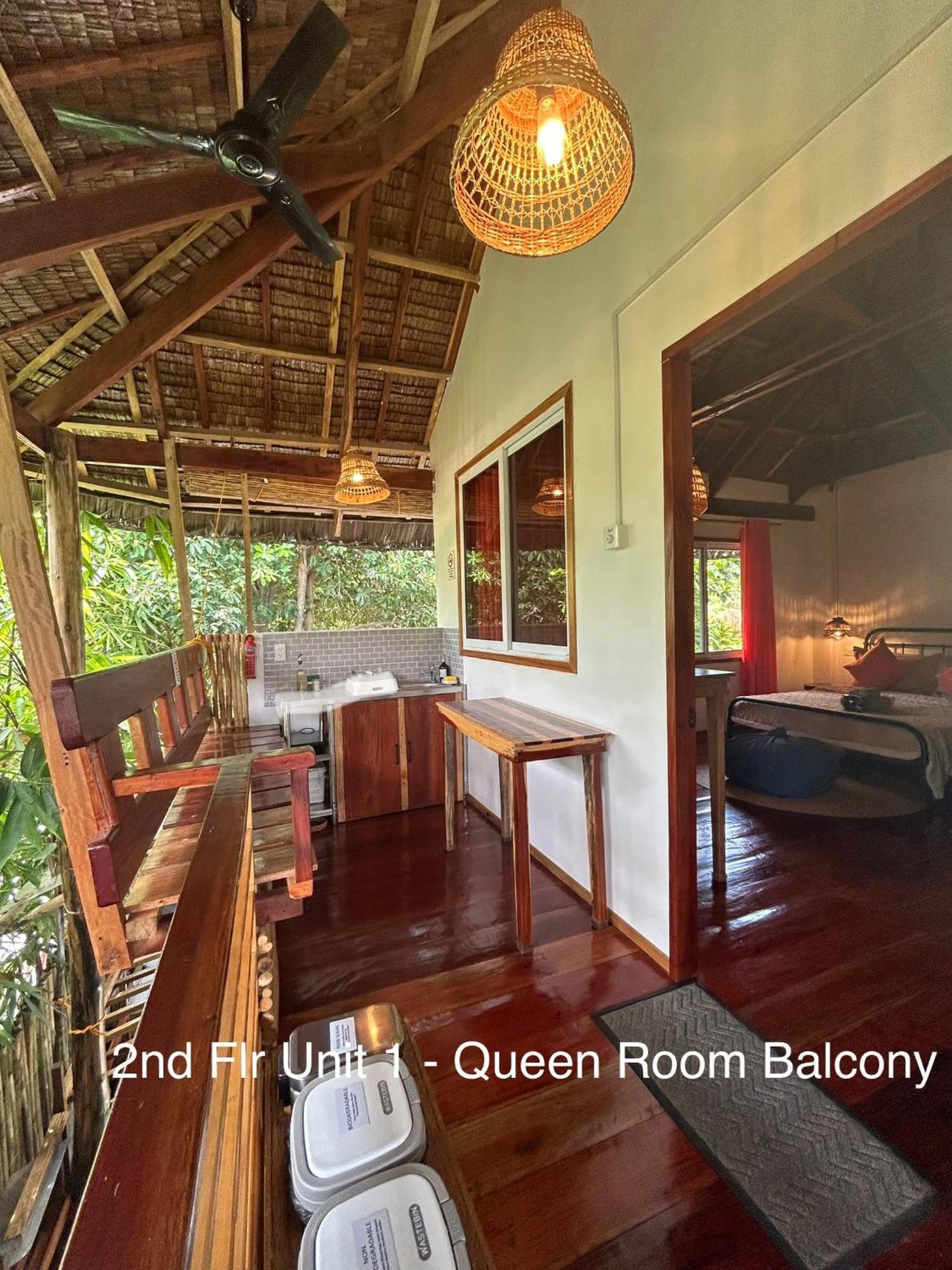 Wayans Siargao Homestay ゼネラル・ルナ エクステリア 写真
