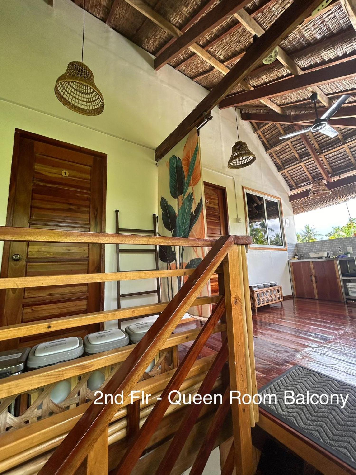 Wayans Siargao Homestay ゼネラル・ルナ エクステリア 写真