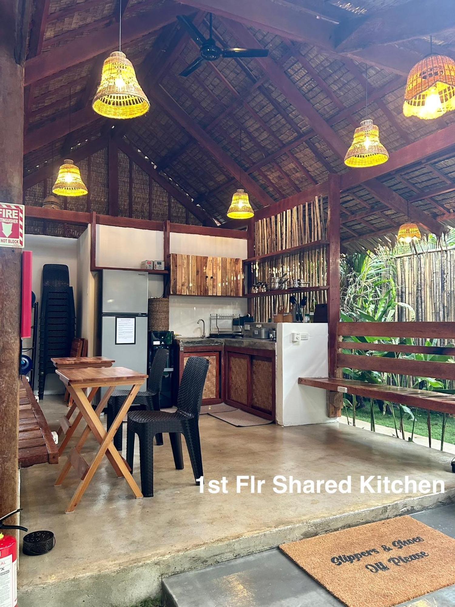 Wayans Siargao Homestay ゼネラル・ルナ エクステリア 写真