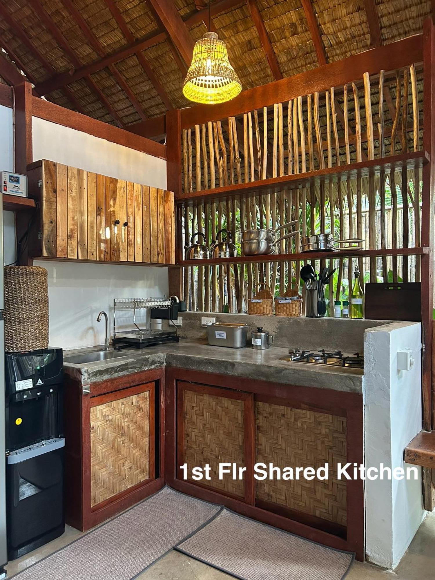 Wayans Siargao Homestay ゼネラル・ルナ エクステリア 写真